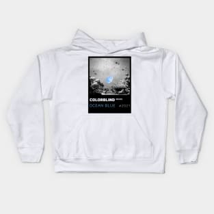 OCEAN BLUE - black card  by COLORBLIND WorldView Kids Hoodie